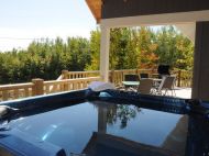 Maison De Charles - Petite-Rivi�re-Saint-Fran�ois
